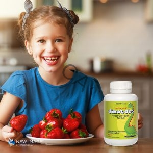 Children enjoy the taste of Alpha Lipid™ Dinotabs Strawberry flavoured